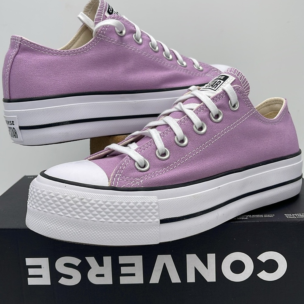 Converse WMNS A09394F CTAS LIFT OX
CLASSIC AMETHYST/WHITE/BLACK Platforms Snkrs - Picture 9 of 16
